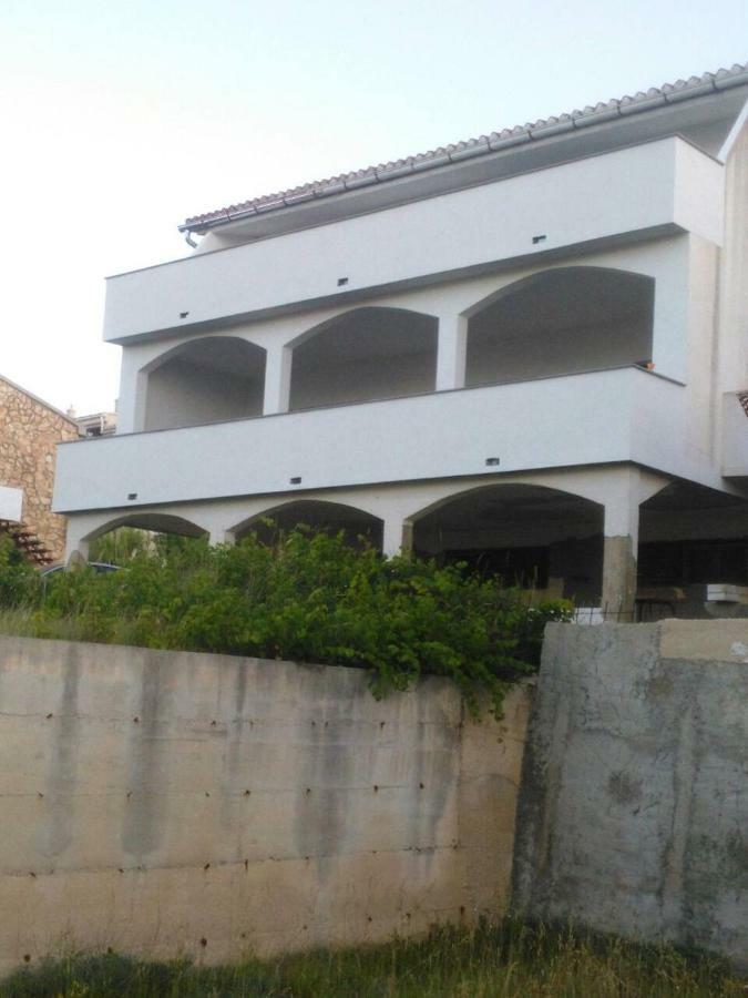 Apartment Perka 1 Pag Town Exterior foto